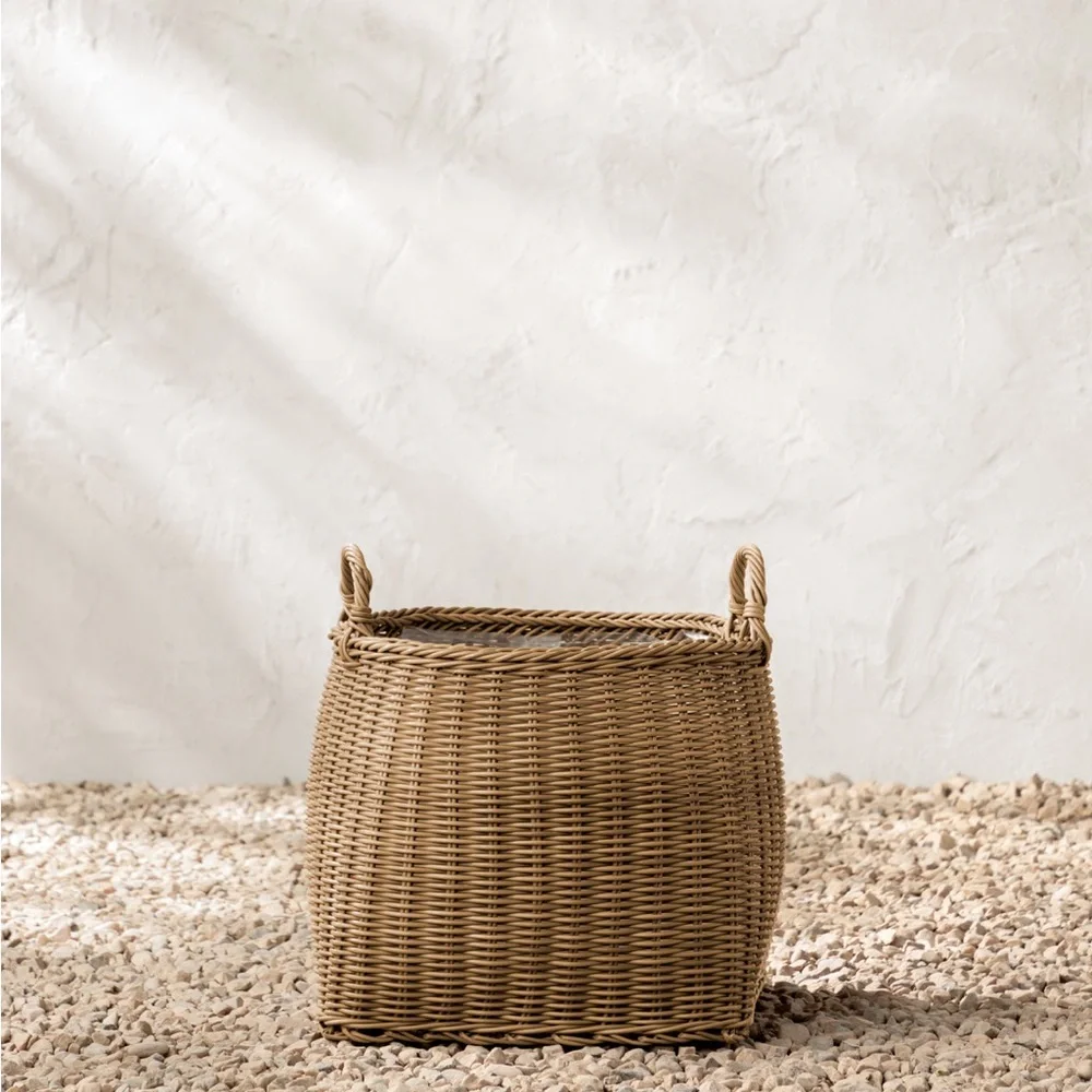 Lightwash Handled Planter~ Large Basket